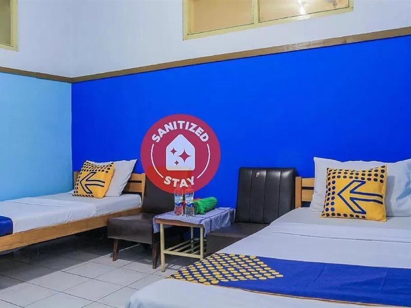 Oyo Life 1708 Hotel Budi Famili 1 Syariah Ciamis Exterior foto