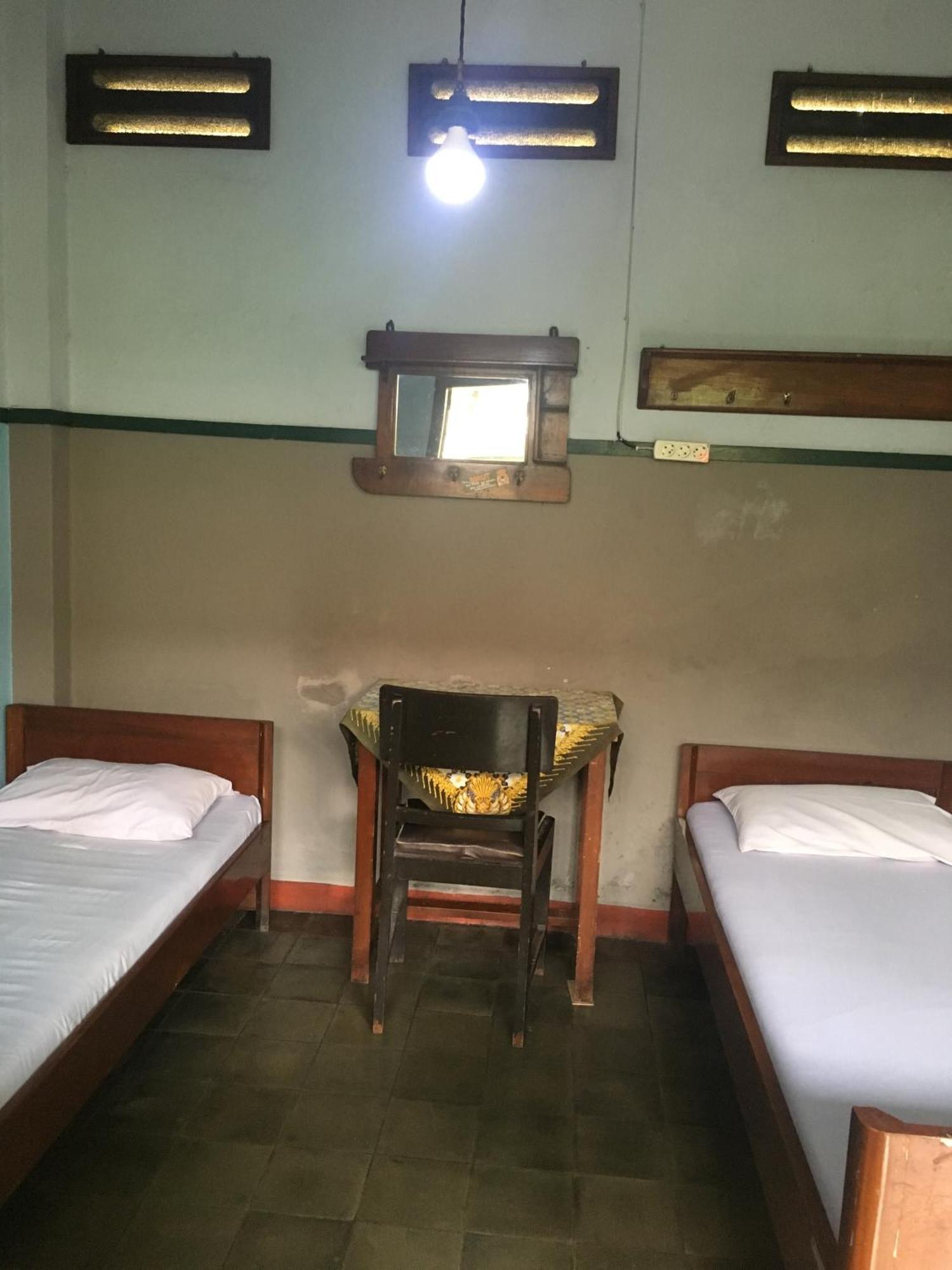 Oyo Life 1708 Hotel Budi Famili 1 Syariah Ciamis Exterior foto